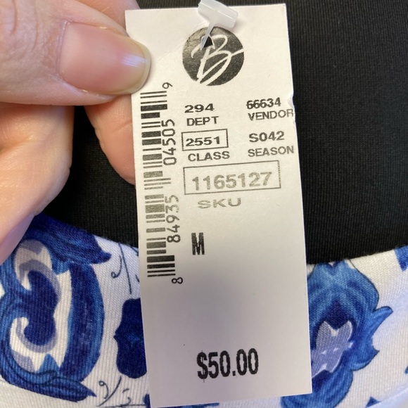 Sunny Leigh Wide 3-quarter Sleeve Top - Picture 3 of 7